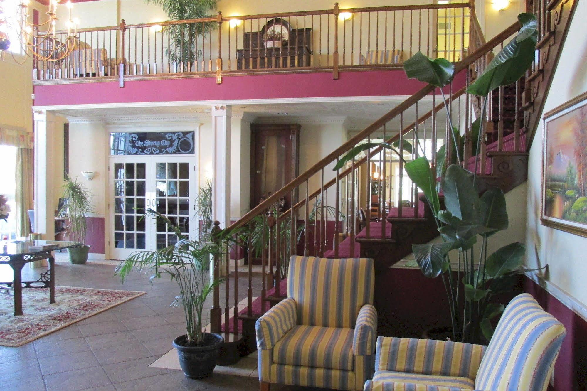 White Columns Inn Thomson Buitenkant foto